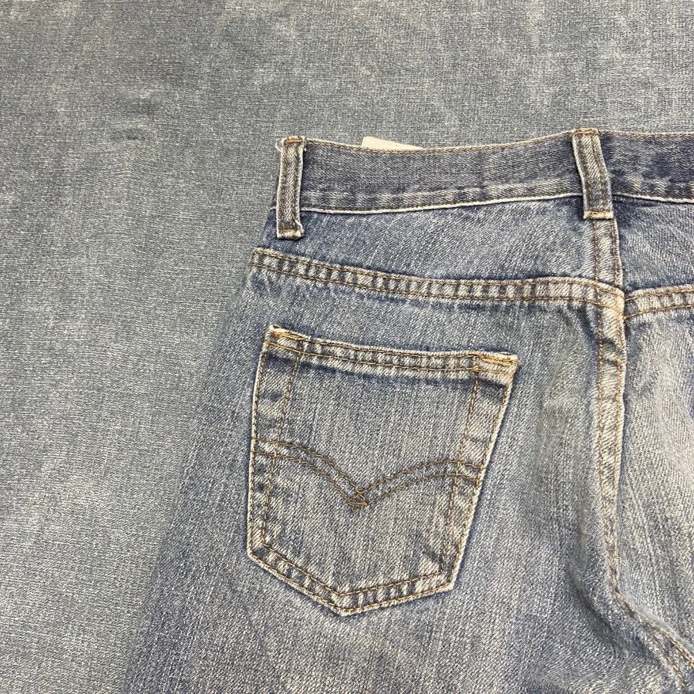 Vintage Levi's 505 Regular Fit Jeans Boys 10 Blue Denim Cotton Straight Trendy